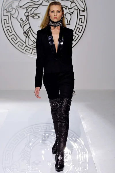 Look 42